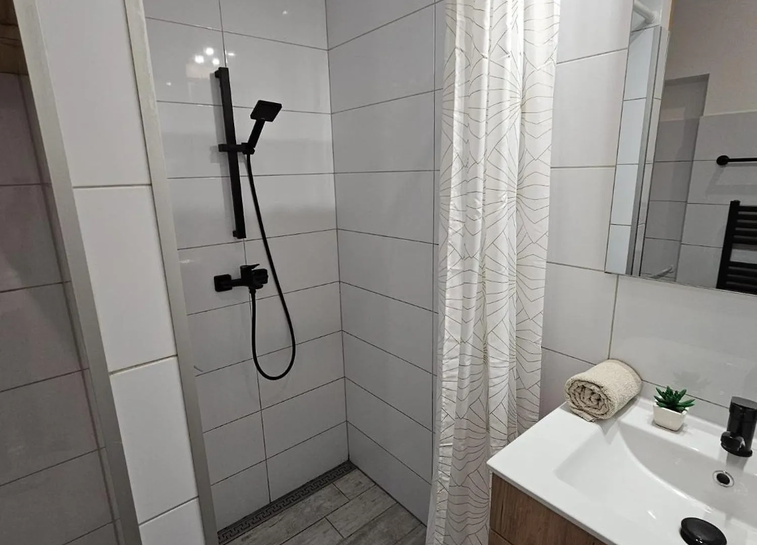 Nowoczesne Boho Parter Apartment Gdansk